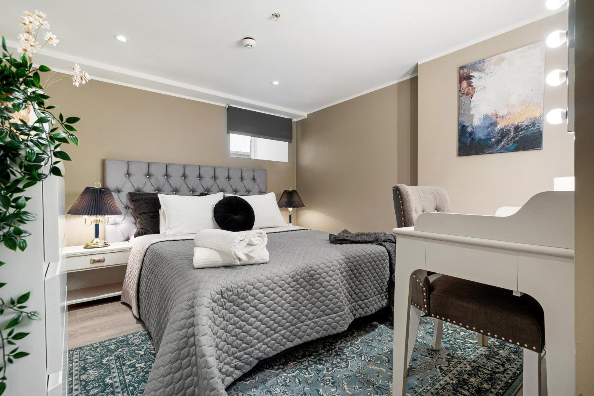 Solsiden Modern Stay: King Beds, Private Entry Trondheim Extérieur photo