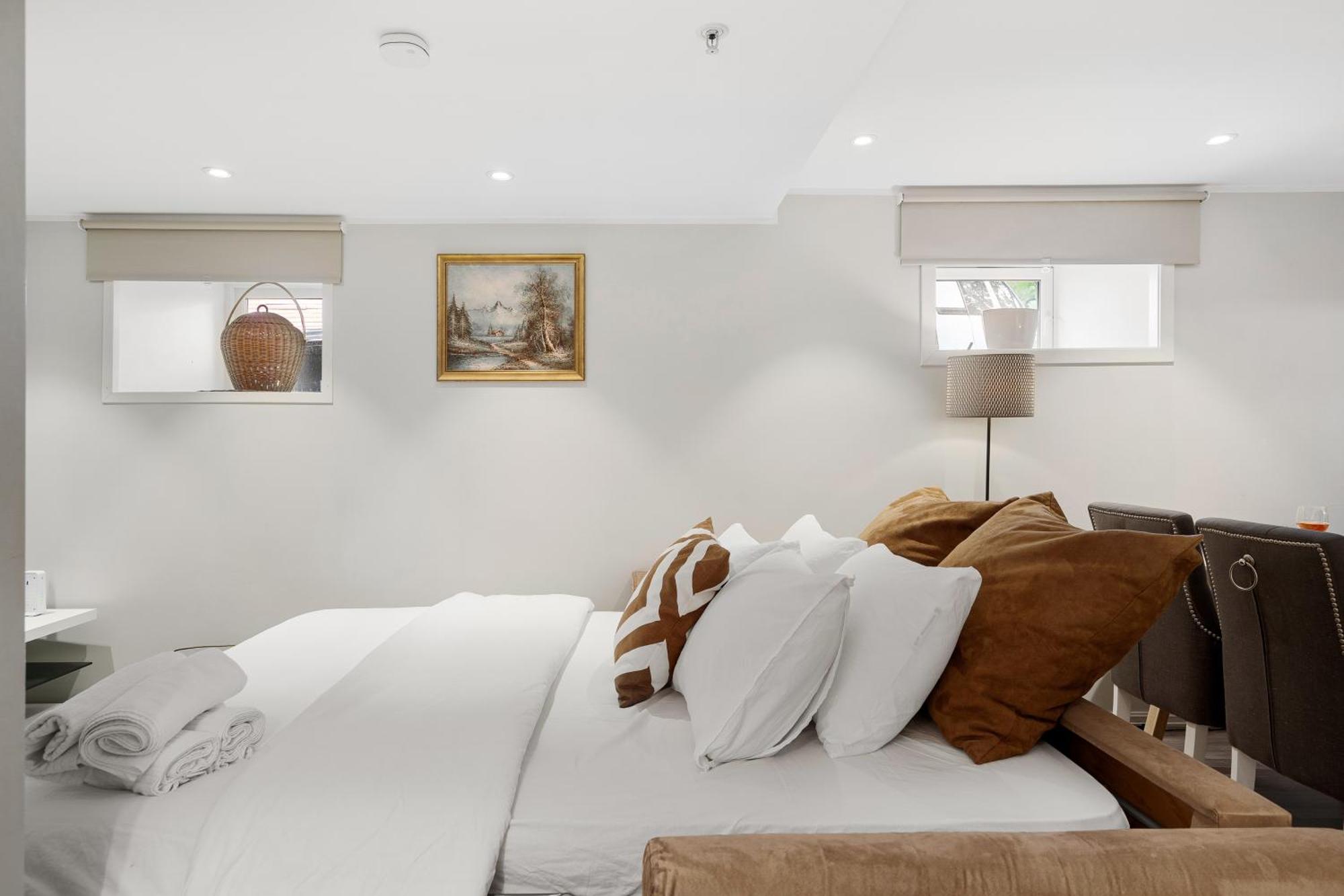 Solsiden Modern Stay: King Beds, Private Entry Trondheim Extérieur photo